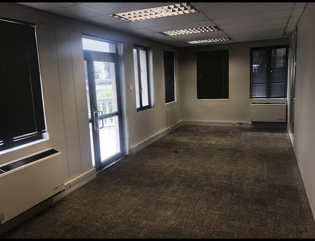 511M² OFFICE RENTED IN TYGER VALLEY